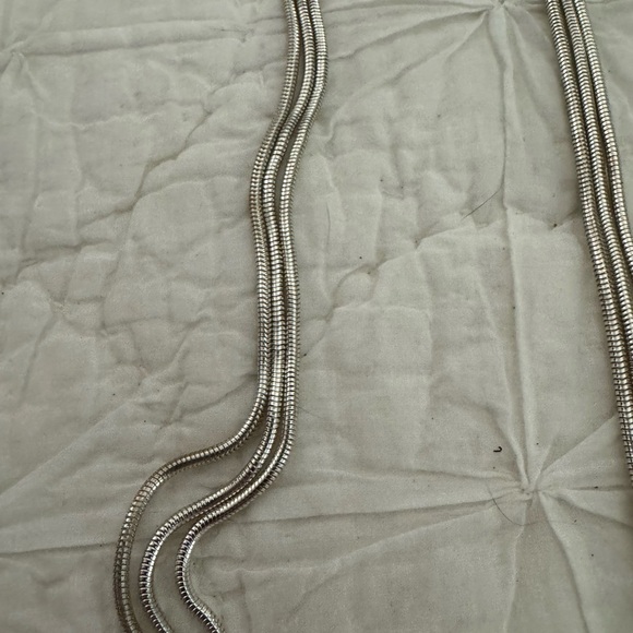 Dana Buchman Necklace Silver tone faux onyx & box chain - Gorgeous!! 35” - Picture 5 of 9